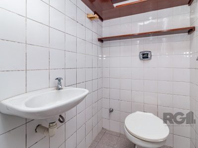 Apartamento à venda com 68m², 2 quartos, 1 vaga no bairro Passo d'Areia em Porto Alegre - Foto 8