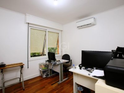 Apartamento à venda com 96m², 3 quartos, 1 suíte, 2 vagas no bairro Mont Serrat em Porto Alegre - Foto 23