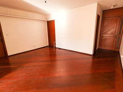 Apartamento à venda com 145m², 3 quartos, 1 suíte, 2 vagas no bairro Petrópolis em Porto Alegre - Foto 7