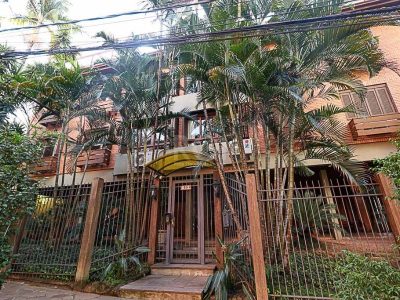 Apartamento à venda com 145m², 3 quartos, 1 suíte, 2 vagas no bairro Petrópolis em Porto Alegre - Foto 2