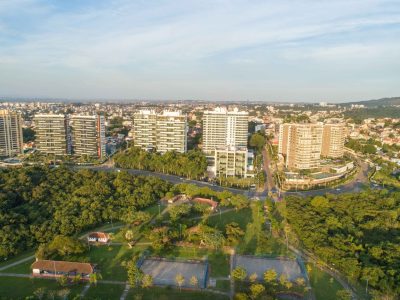 Apartamento à venda com 307m², 3 quartos, 3 suítes, 4 vagas no bairro Jardim Europa em Porto Alegre - Foto 2