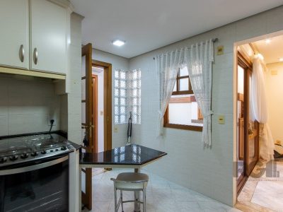 Casa Condominio à venda com 216m², 4 quartos, 1 suíte, 3 vagas no bairro Tristeza em Porto Alegre - Foto 11