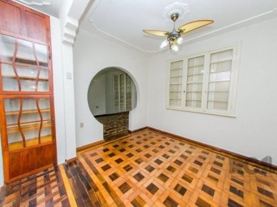 Apartamento à venda com 70m², 2 quartos no bairro Bom Fim em Porto Alegre - Foto 4