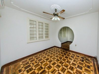 Apartamento à venda com 70m², 2 quartos no bairro Bom Fim em Porto Alegre - Foto 5