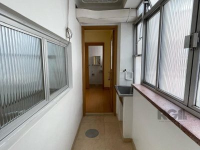 Apartamento à venda com 86m², 2 quartos, 1 vaga no bairro Petrópolis em Porto Alegre - Foto 12