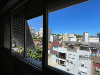 Apartamento à venda com 86m², 2 quartos, 1 vaga no bairro Petrópolis em Porto Alegre - Foto 15