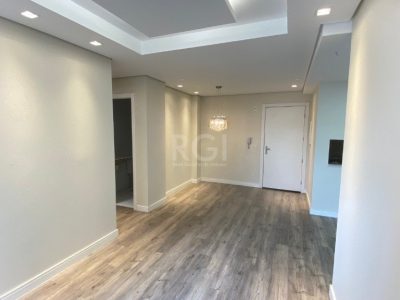 Apartamento à venda com 61m², 2 quartos, 1 suíte, 1 vaga no bairro Jardim Lindóia em Porto Alegre - Foto 4