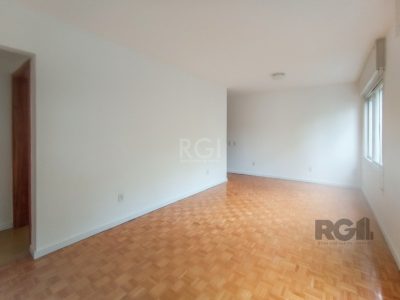 Apartamento à venda com 109m², 3 quartos, 1 suíte no bairro Independência em Porto Alegre - Foto 3