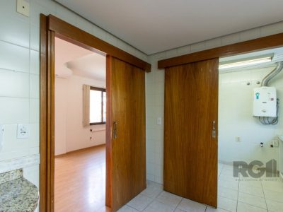 Apartamento à venda com 92m², 3 quartos, 1 suíte, 1 vaga no bairro Petrópolis em Porto Alegre - Foto 18