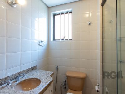 Apartamento à venda com 92m², 3 quartos, 1 suíte, 1 vaga no bairro Petrópolis em Porto Alegre - Foto 22