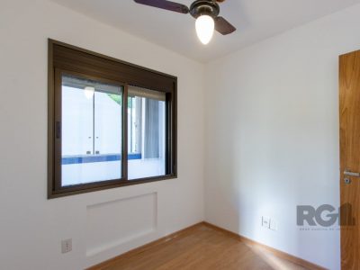 Apartamento à venda com 92m², 3 quartos, 1 suíte, 1 vaga no bairro Petrópolis em Porto Alegre - Foto 28