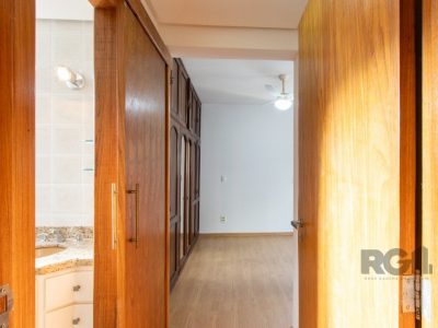 Apartamento à venda com 92m², 3 quartos, 1 suíte, 1 vaga no bairro Petrópolis em Porto Alegre - Foto 30