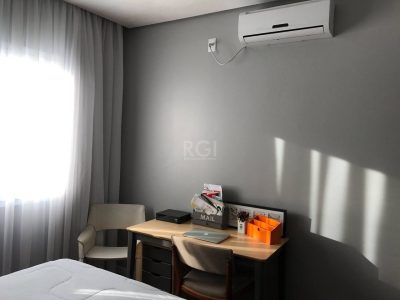 Apartamento à venda com 75m², 2 quartos no bairro Praia de Belas em Porto Alegre - Foto 13