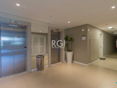 Apartamento à venda com 60m², 2 quartos, 1 suíte, 1 vaga no bairro Glória em Porto Alegre - Foto 27