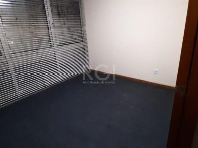 Conjunto/Sala à venda com 33m² no bairro Moinhos de Vento em Porto Alegre - Foto 11