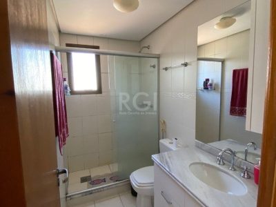 Apartamento à venda com 75m², 2 quartos, 1 suíte, 2 vagas no bairro Petrópolis em Porto Alegre - Foto 23