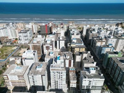 Apartamento à venda com 80m², 2 quartos, 1 suíte, 1 vaga no bairro Navegantes em Capão da Canoa - Foto 30