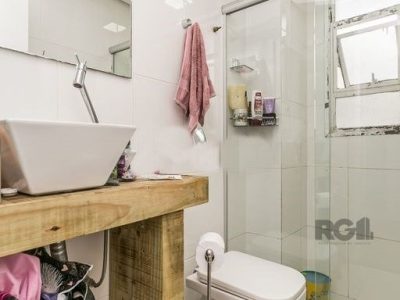 Apartamento à venda com 64m², 2 quartos, 1 vaga no bairro Petrópolis em Porto Alegre - Foto 6