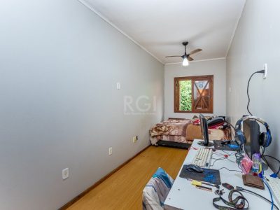 Sobrado à venda com 171m², 3 quartos, 1 suíte, 2 vagas no bairro Jardim Itu em Porto Alegre - Foto 28