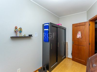 Sobrado à venda com 171m², 3 quartos, 1 suíte, 2 vagas no bairro Jardim Itu em Porto Alegre - Foto 31