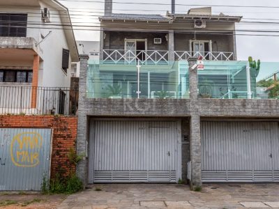 Sobrado à venda com 171m², 3 quartos, 1 suíte, 2 vagas no bairro Jardim Itu em Porto Alegre - Foto 34