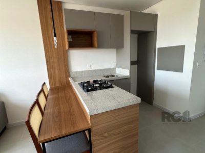 Apartamento à venda com 62m², 2 quartos, 1 suíte, 1 vaga no bairro Navegantes em Capão da Canoa - Foto 3