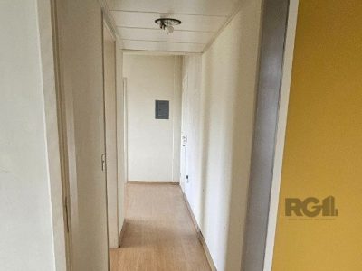 Apartamento à venda com 66m², 2 quartos no bairro Petrópolis em Porto Alegre - Foto 13