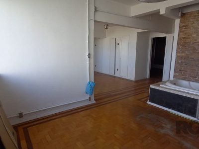 Apartamento à venda com 94m², 2 quartos no bairro Centro Histórico em Porto Alegre - Foto 3