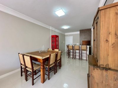 Apartamento à venda com 122m², 2 quartos, 1 suíte, 2 vagas no bairro Centro em Capão da Canoa - Foto 12