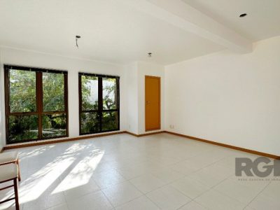 Conjunto/Sala à venda com 37m² no bairro Praia de Belas em Porto Alegre - Foto 2