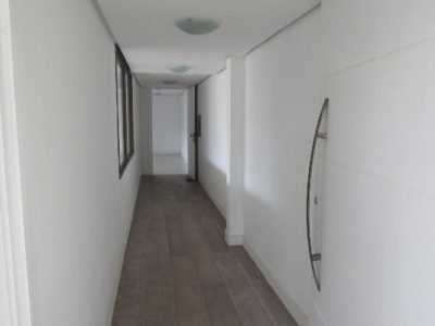 Apartamento à venda com 108m², 3 quartos, 1 suíte, 2 vagas no bairro Tristeza em Porto Alegre - Foto 18