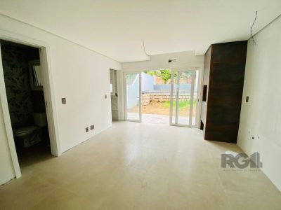 Casa à venda com 202m², 3 quartos, 3 suítes, 4 vagas no bairro Chácara das Pedras em Porto Alegre - Foto 5