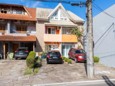 Casa Condominio à venda com 174m², 4 quartos, 1 suíte, 2 vagas no bairro Ipanema em Porto Alegre - Foto 2