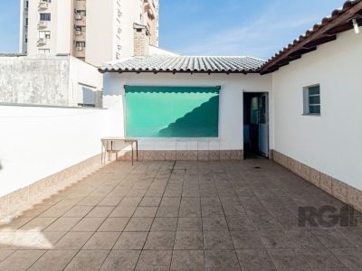 Casa à venda com 229m², 2 quartos, 1 suíte, 3 vagas no bairro Jardim Itu em Porto Alegre - Foto 11