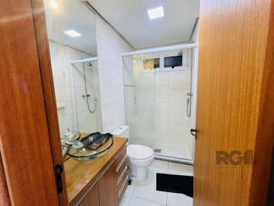 Apartamento à venda com 71m², 3 quartos, 1 suíte, 1 vaga no bairro Menino Deus em Porto Alegre - Foto 21