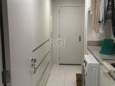 Apartamento à venda com 128m², 3 quartos, 3 suítes, 2 vagas no bairro Menino Deus em Porto Alegre - Foto 12