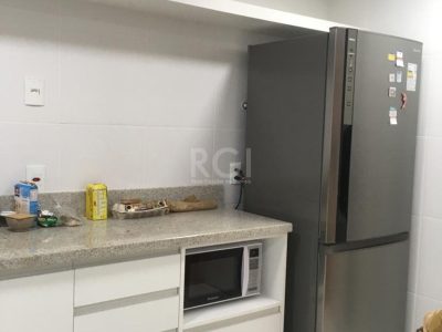 Apartamento à venda com 128m², 3 quartos, 3 suítes, 2 vagas no bairro Menino Deus em Porto Alegre - Foto 14