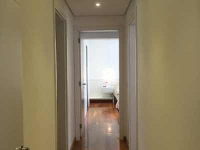 Apartamento à venda com 128m², 3 quartos, 3 suítes, 2 vagas no bairro Menino Deus em Porto Alegre - Foto 8