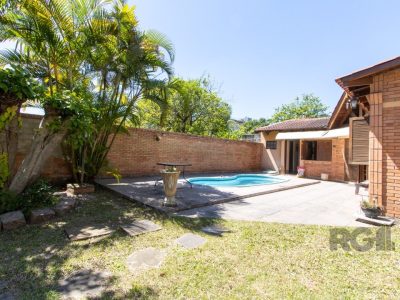 Casa à venda com 200m², 2 quartos, 1 suíte, 3 vagas no bairro Cristal em Porto Alegre - Foto 31