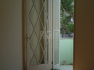 Apartamento à venda com 86m², 3 quartos no bairro Cidade Baixa em Porto Alegre - Foto 2