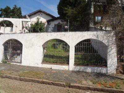 Casa à venda com 250m², 3 quartos no bairro Medianeira em Porto Alegre - Foto 12