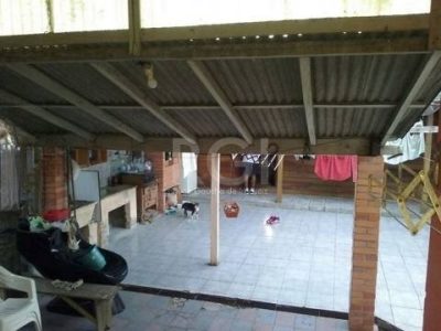 Casa à venda com 75m², 3 quartos, 2 vagas no bairro Partenon em Porto Alegre - Foto 9