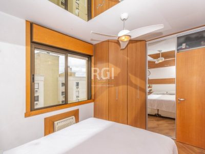 Apartamento à venda com 87m², 3 quartos, 1 suíte, 2 vagas no bairro Passo d'Areia em Porto Alegre - Foto 6