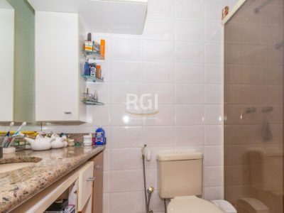 Apartamento à venda com 87m², 3 quartos, 1 suíte, 2 vagas no bairro Passo d'Areia em Porto Alegre - Foto 7