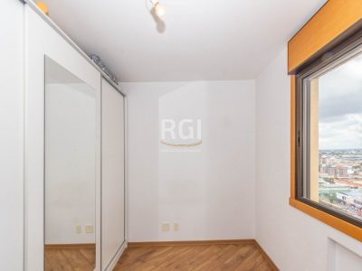 Apartamento à venda com 87m², 3 quartos, 1 suíte, 2 vagas no bairro Passo d'Areia em Porto Alegre - Foto 9