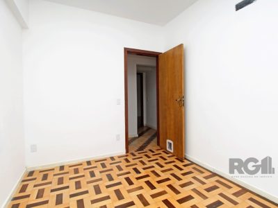 Apartamento à venda com 82m², 3 quartos, 1 suíte no bairro Centro Histórico em Porto Alegre - Foto 11