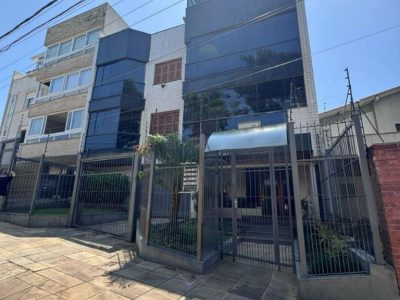 Apartamento à venda com 109m², 3 quartos, 1 suíte, 1 vaga no bairro Medianeira em Porto Alegre - Foto 19