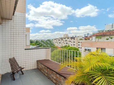 Apartamento à venda com 176m², 2 quartos, 1 suíte, 2 vagas no bairro Jardim Lindóia em Porto Alegre - Foto 4