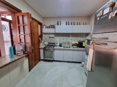 Casa Condominio à venda com 129m², 3 quartos, 1 suíte, 2 vagas no bairro Ipanema em Porto Alegre - Foto 17