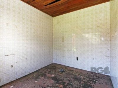 Casa à venda com 430m², 6 quartos, 2 suítes, 4 vagas no bairro Ipanema em Porto Alegre - Foto 18